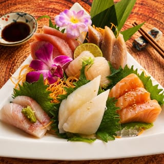 Sashimi Deluxe Combo