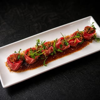 Tuna Tartare Rolling